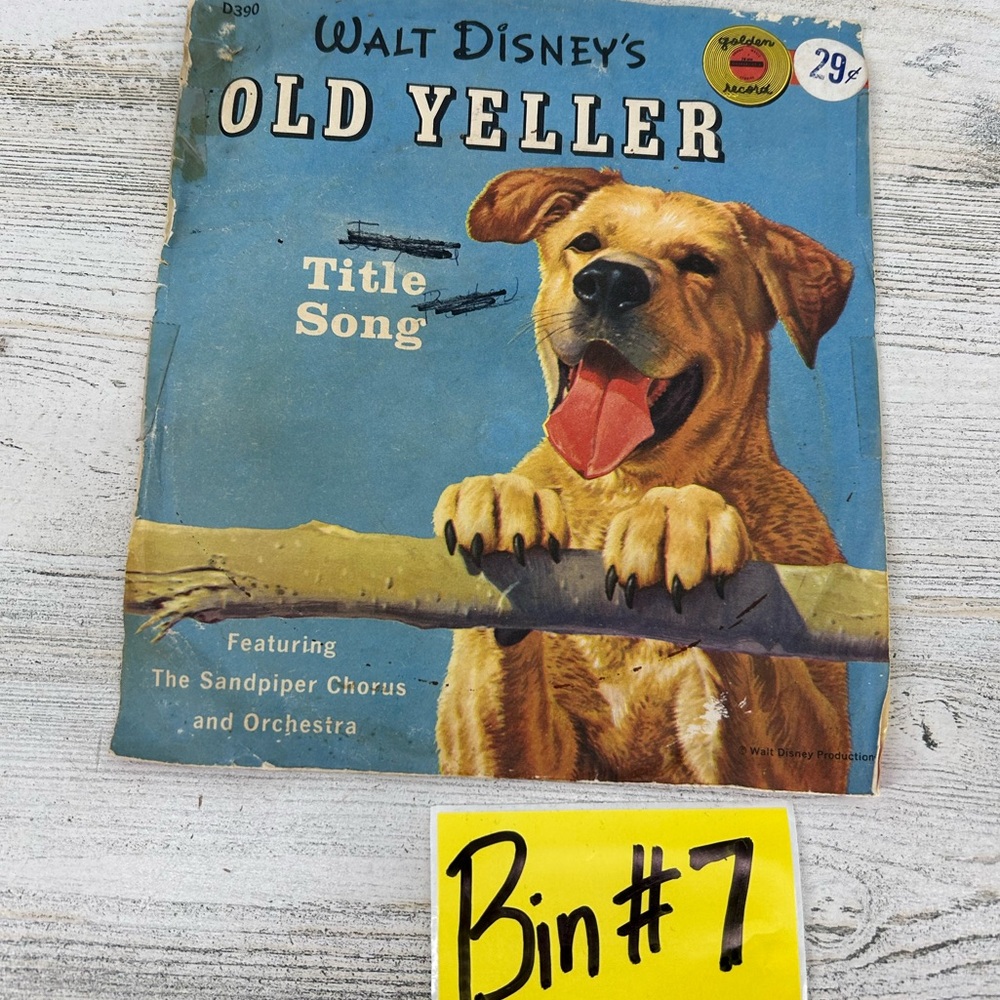Walt Disney's Old Yeller Golden Record 78 Yellow, D390 w/ Picture Sleeve, VG+/EX